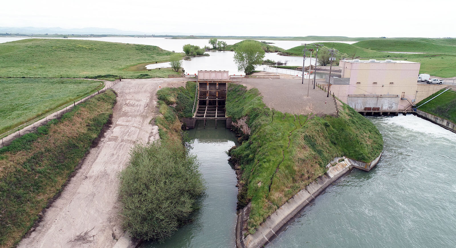 Turlock lake dam and building